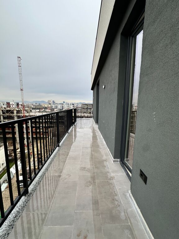 Apartament 2+1  per Shitje ne Paskuqan