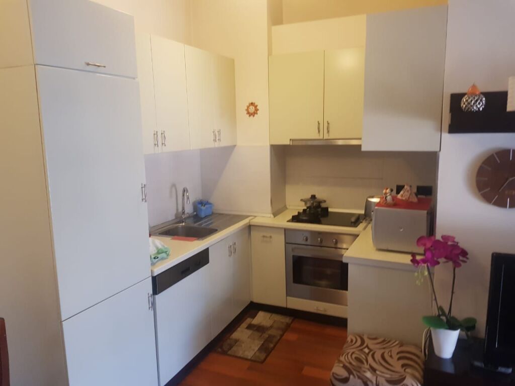 Pazari Ri Jepet Apartament 1+1 Me Qera