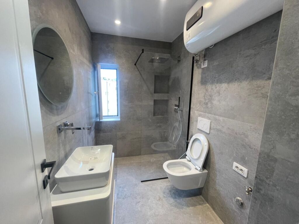 AFFITTO 1+1 Via Kosovo.