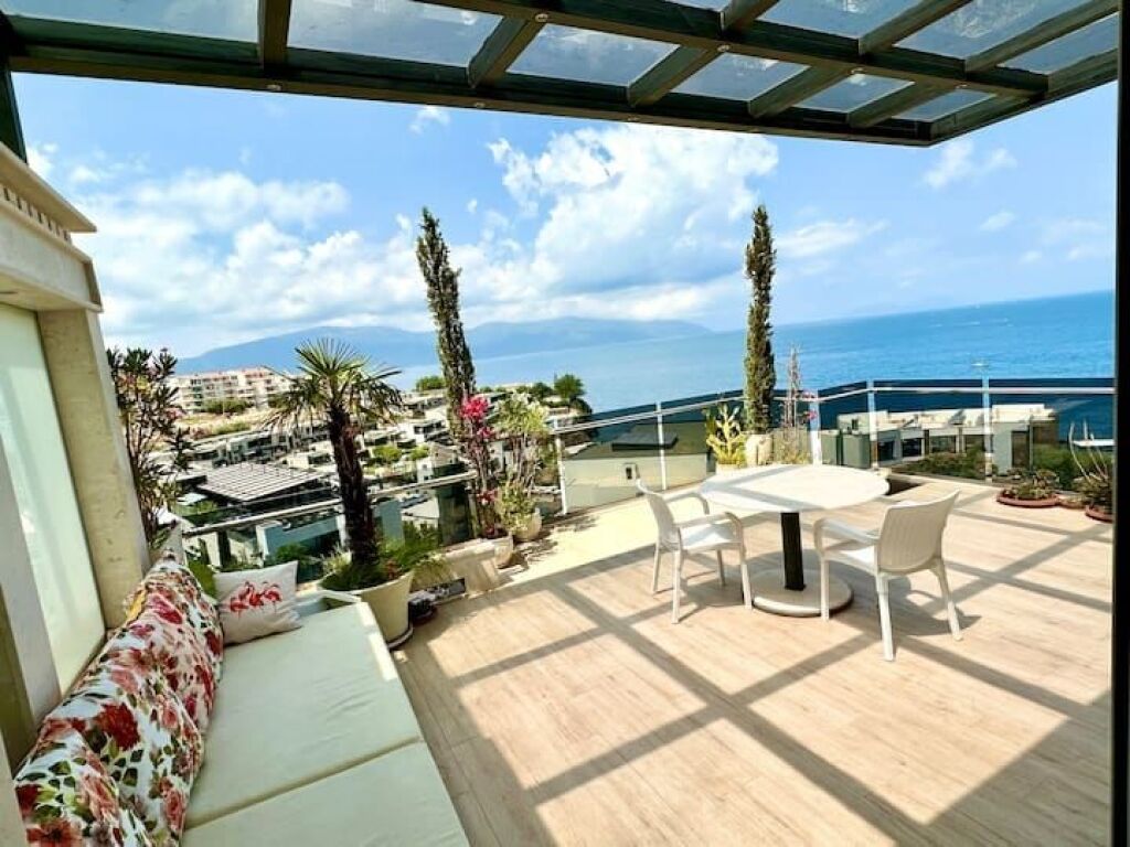 Appartamento con Vista Mare Completa e Ampia Terrazza – Marina Bay, Vlora