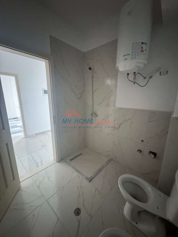Apartament 2+1 ne Shitje Kompleksi Malajzian ne Tirane