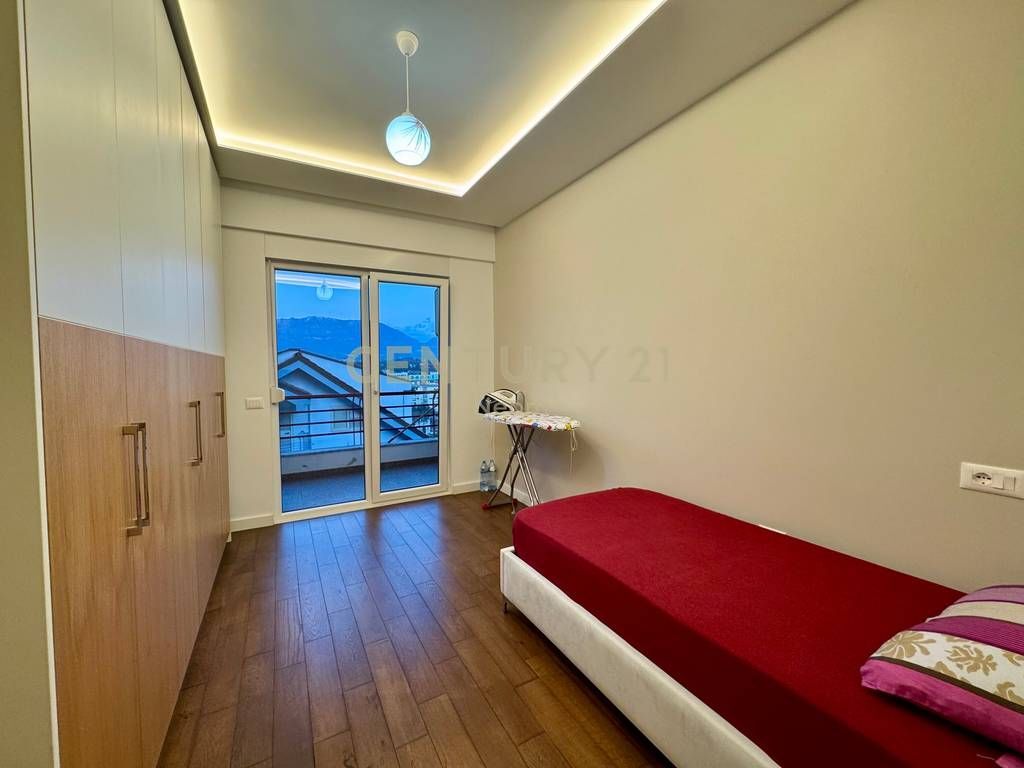 Appartamento 3+1+2+Posto Auto in vendita al Lago Secco