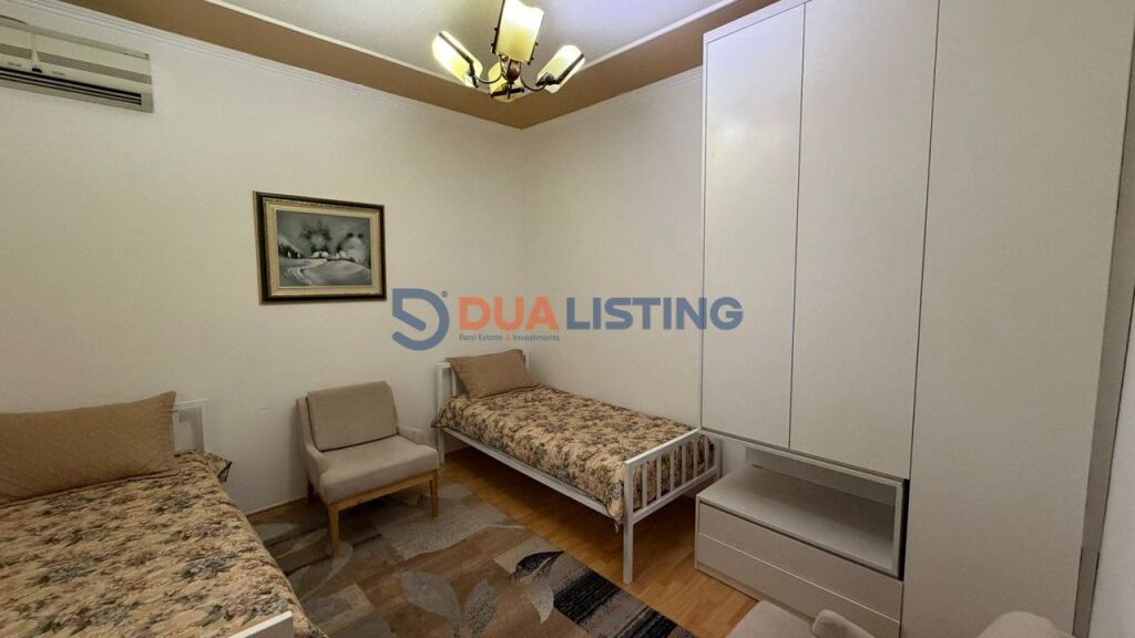 Si affitta il primo piano di una villa, vicino all'Ambasciata Turca