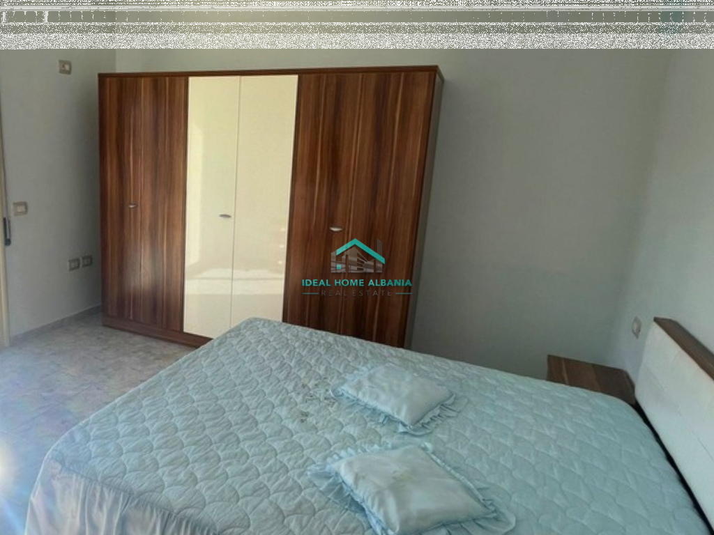 Apartament 1+1 Jepet me Qera – Rruga e Re, Vlore.