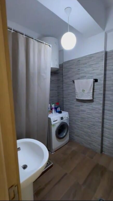 Americano 3 In Affitto 2+1+2 Golden Park