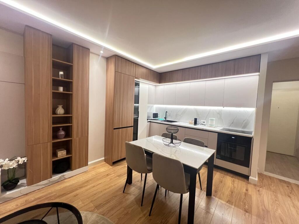 Apartment for rent - Kavaja Street