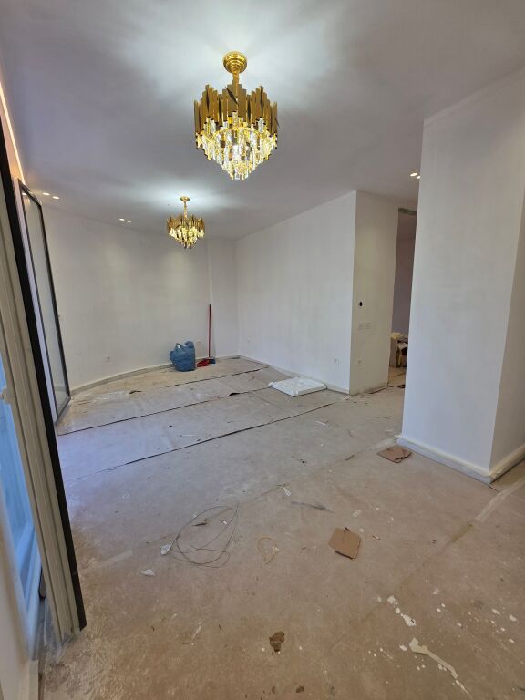 Appartamento in affitto, per ufficio e abitazione, 2+1+2+posto auto, Lago Secco