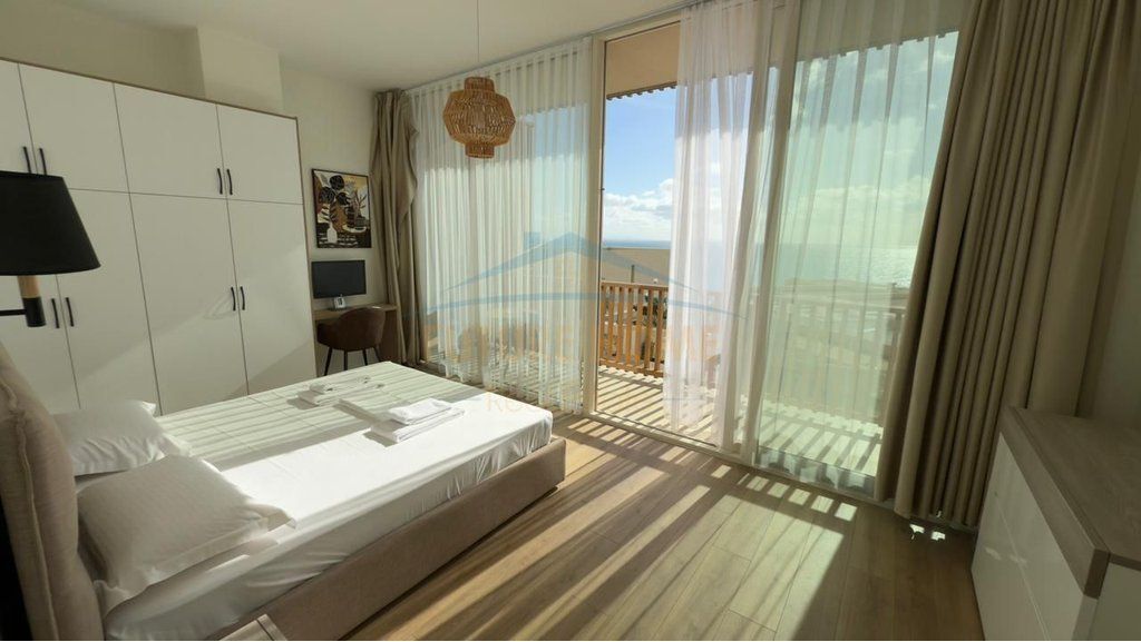 Shitet, Vile Small Twin, Green Coast 1, Palase. Empire63697