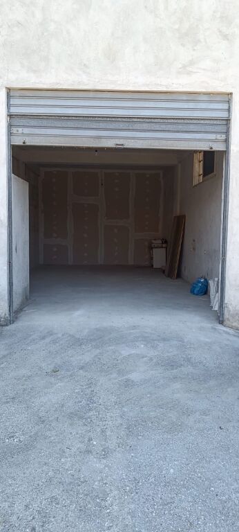 Warehouse for Rent – Former Aviation Field, Vlora