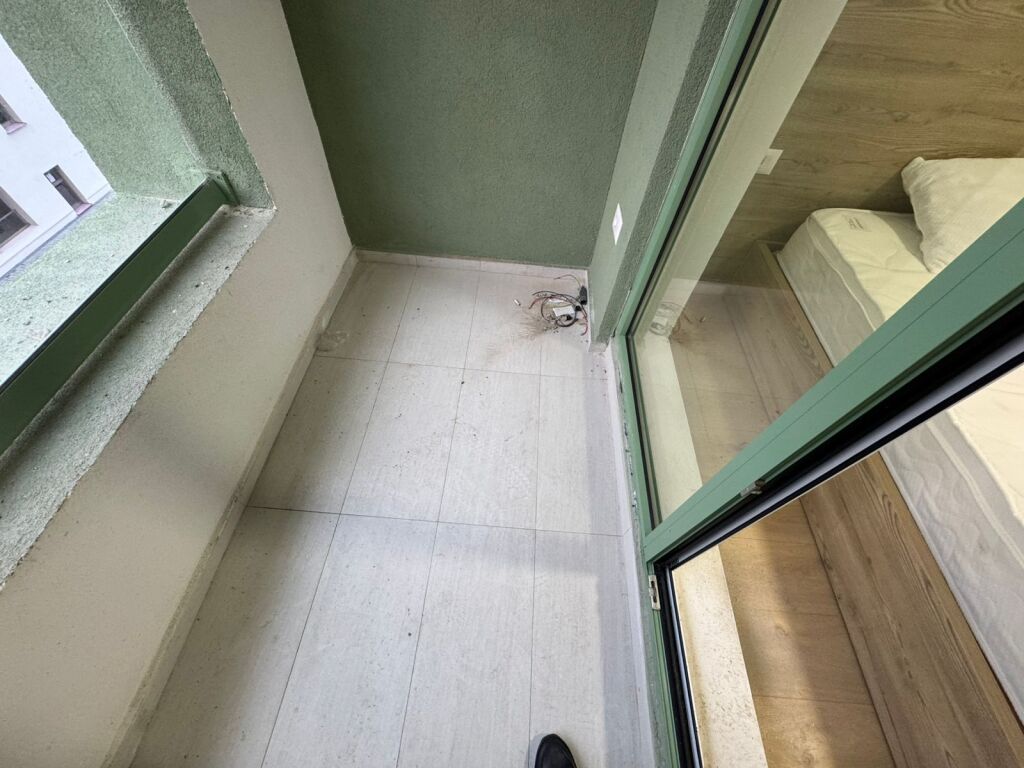 🏡✨ Appartamento 1+1 in affitto  📍 Indirizzo: Ali Demi, Complesso Kadiu 💶 Prezzo: 450 €