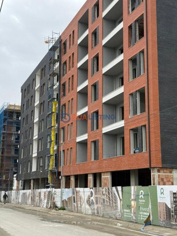 Super Apartament 2+1 per Shitje ne Paskuqan + Post Parkimi