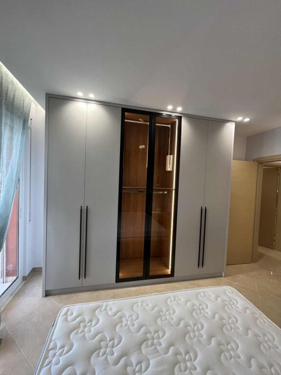APARTAMENT 1+1 NË SHITJE - Vlorë me pamje nga deti📍