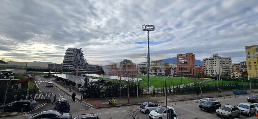 JEPET AMBIENT SUPER PREMIUM PËR KLINIKË OSE ZYRË – RESIDENCA ALTANA