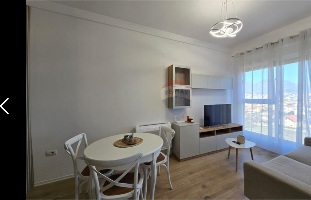 Apartment for sale 2+1+2 + parking space at New Boulevard