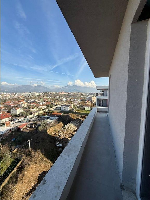 Shitet, Apartament 2+1+2, Univers City, Tirane