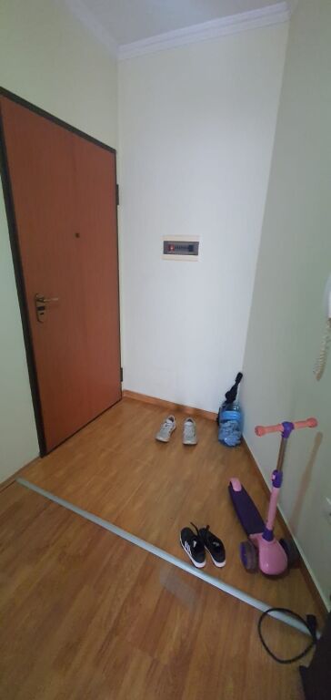 apartment for rent in Astir near the artist