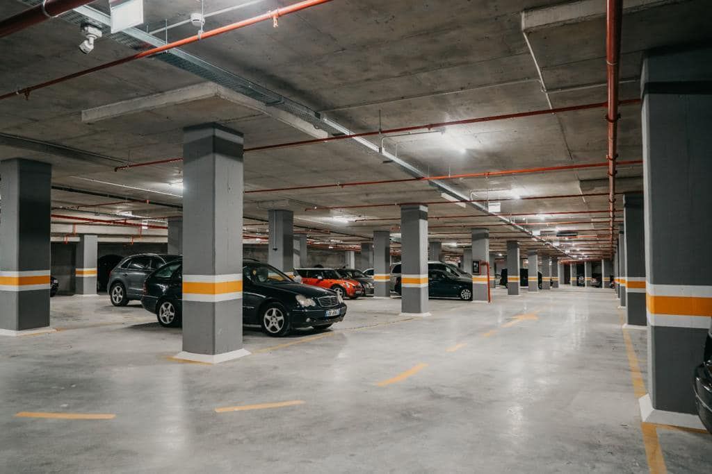 SHITET PARKIM 840 M2 KOMUNA E PARISIT 1.200.000 EURO