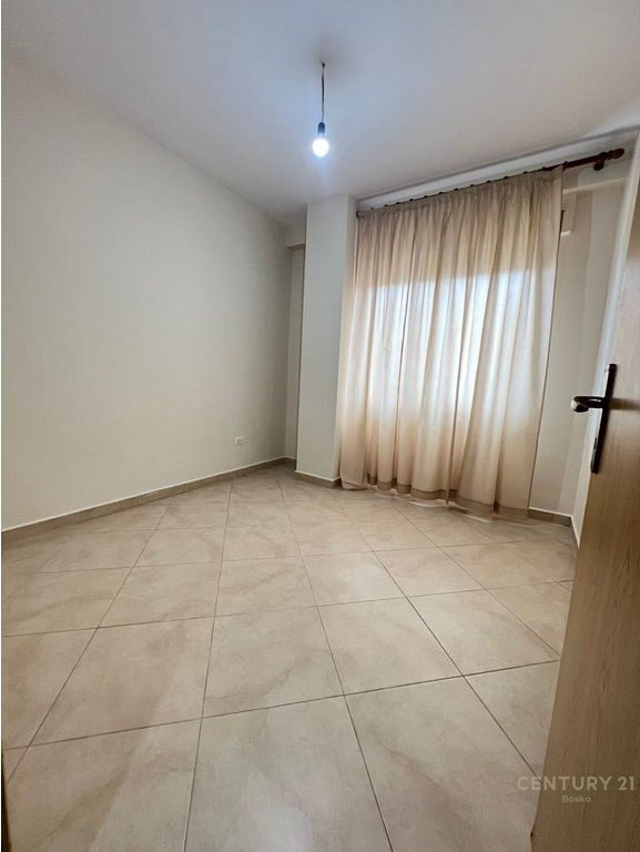 Don Bosko rents 2+1 apartment 400 € /Month