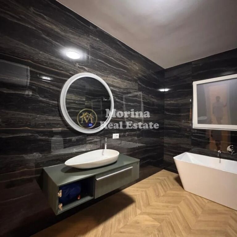 Affitto | Villa 2 + 1 | Via Elbasan | 1000 €/mese