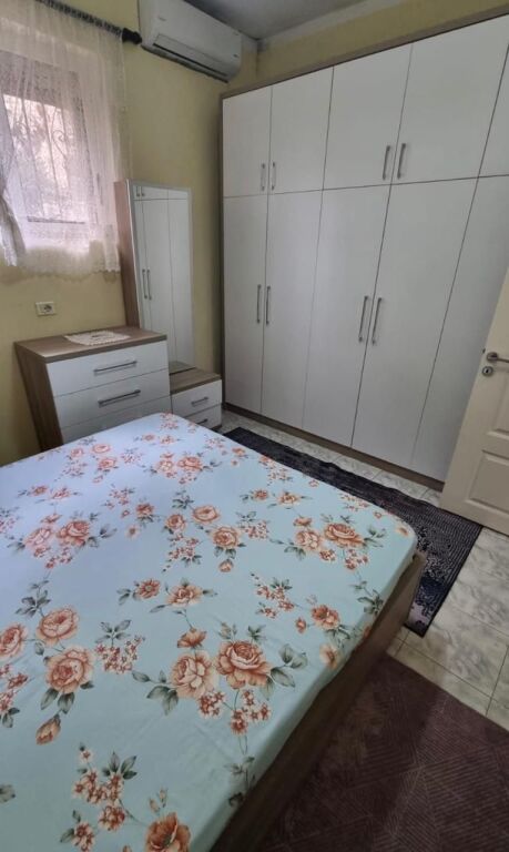 Appartamento in affitto 2+1 - 📍21 Dhjetori, vicino alla Posta Albanese