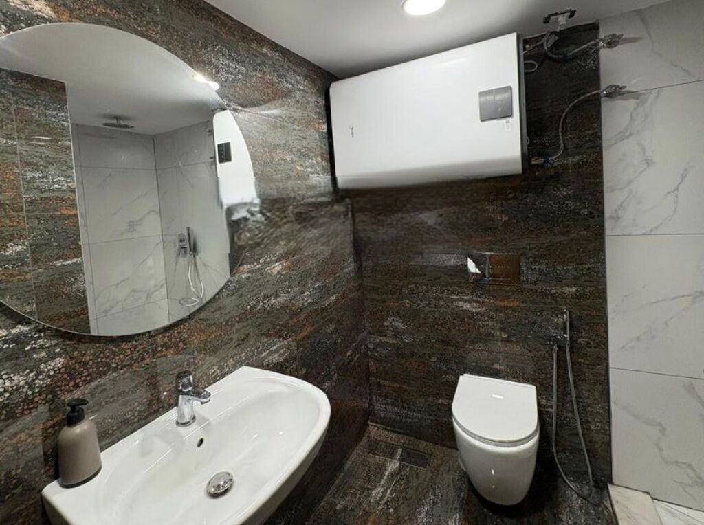 JEPET ME QIRA APARTAMENT 2+1 – ISH FUSHA E AVIACIONIT!