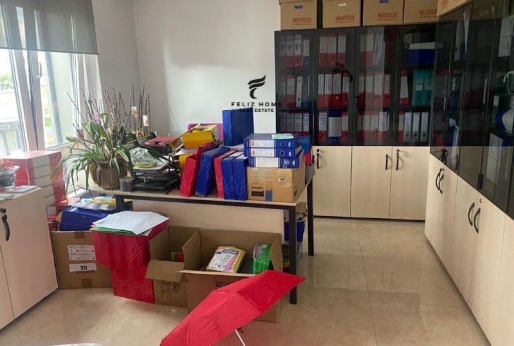 ZYRE ME QERA 105 M2 MYSLYM SHYRI 1400 EURO