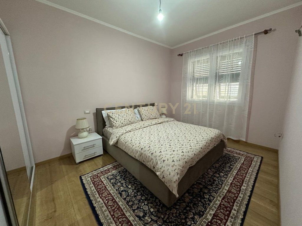 FOR RENT SECOND FLOOR OF A VILLA, FORMER DISTRICT, DURRES 450 € /Month