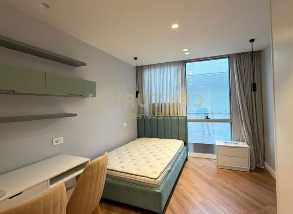 Apartment 3+1 at Kodra e Diellit 1