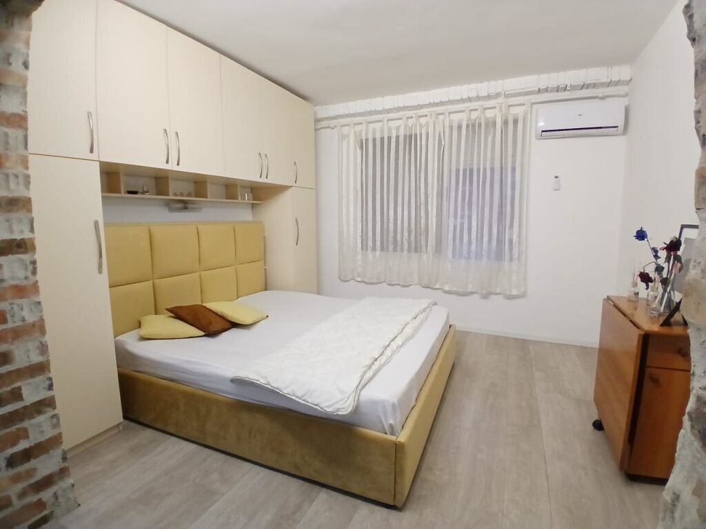 Apartament me qera HomeStudio- 📍Rruga e Durresit