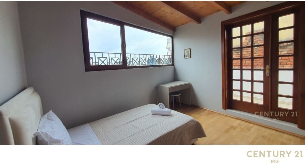 Apartment 3+1+2 in the Center of Tirana! 1,300 € /Month