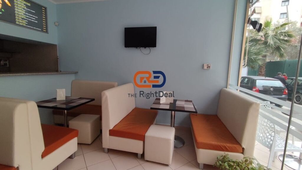 Te Kodra E Diellit, Jepet Me Qira Ambient Biznesi I Investuar Si Fast Food!!