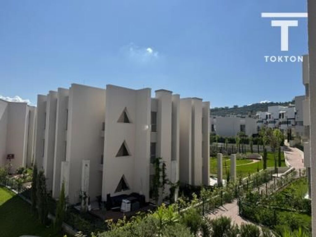 SHITET APARTAMENT 2+1+2, GREEN VALLEY, LIQENI I THATË