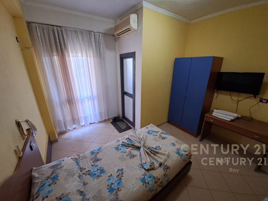 SHITET HOTEL ME 31 DHOMA NE GOLEM! 2,000,000 €