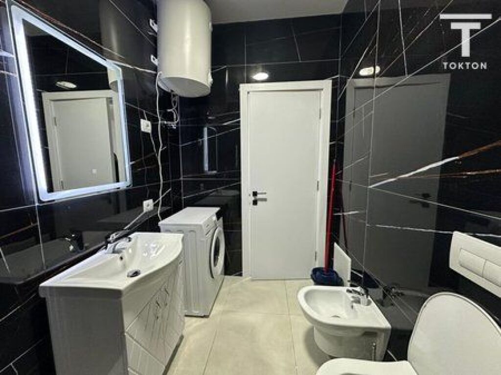 QIRA APARTAMENT 2+1+POST PARKIMI, PASKUQAN, TIRANË