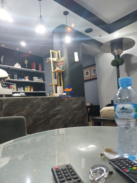 BAR-CAFFÈ IN VENDITA 60 M² ALI DEM 80000 €