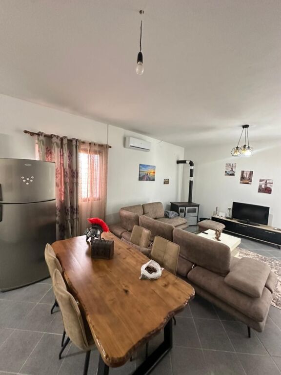 PRIVATE HOUSE FOR SALE WITH POOL + LAND, SHENVLASH, DURRES.