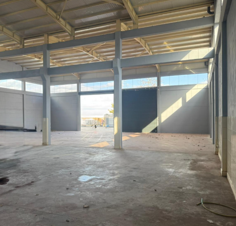 🏭 Jepet Kapanon me Qira – Rinas    