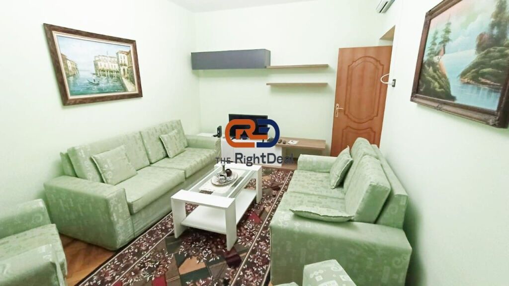 Presso la Facoltà di Giurisprudenza, si affitta appartamento arredato 2+1!!!