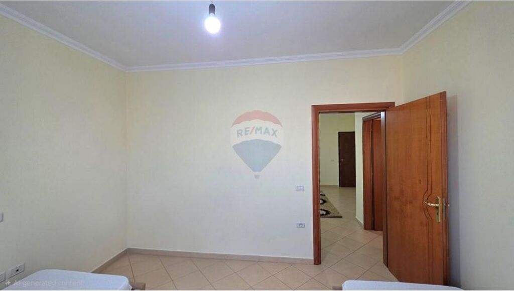 🏡 APARTMENT 2+1 FOR RENT – VLORË