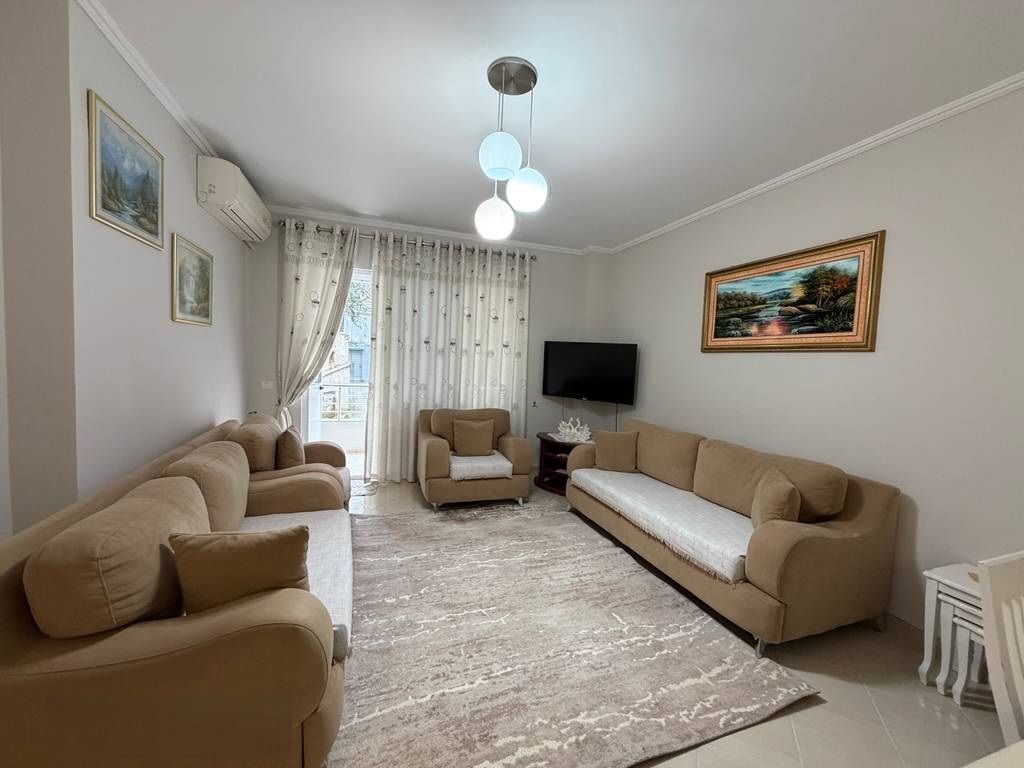 APARTAMENT ME QIRA TE KODRA E DIELLIT