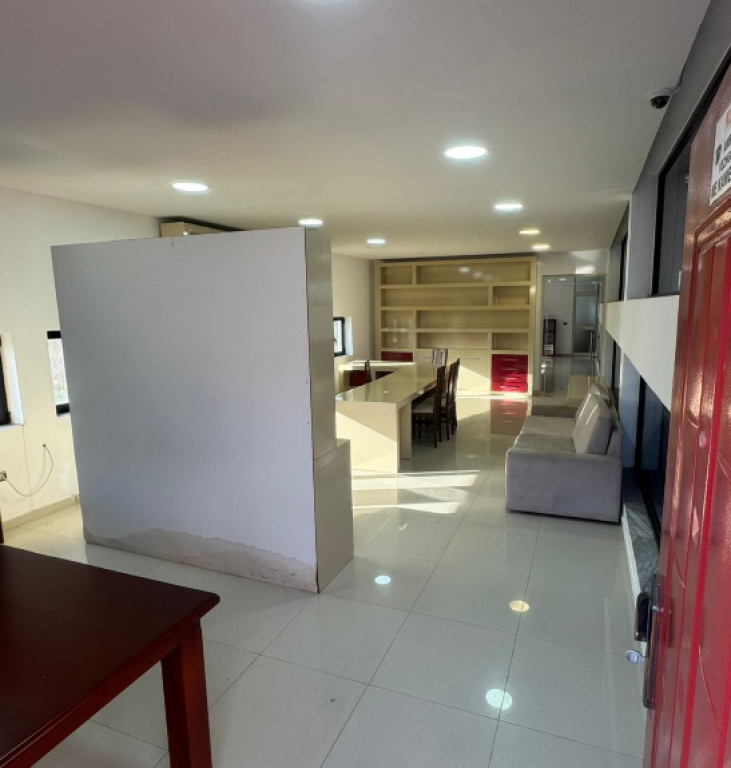 🏭 Jepet Kapanon me Qira – Rinas    