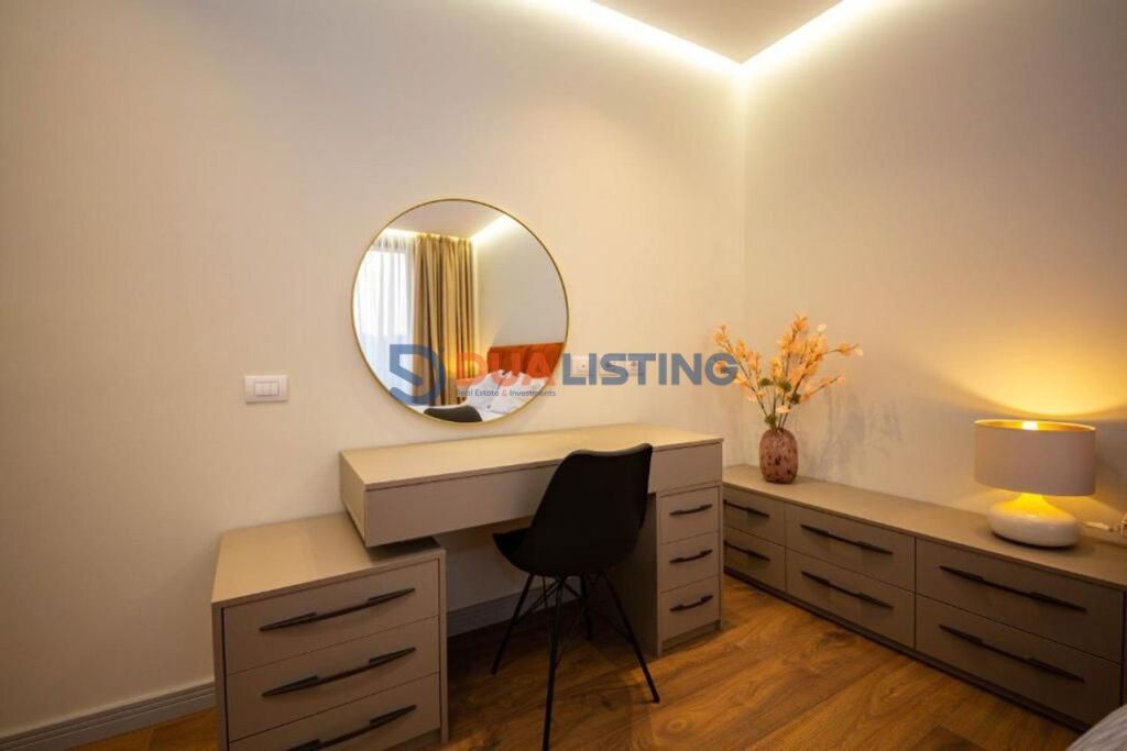 JEPET ME QIRA VILE MODERNE , INDIVIDUALE NE SAUK  