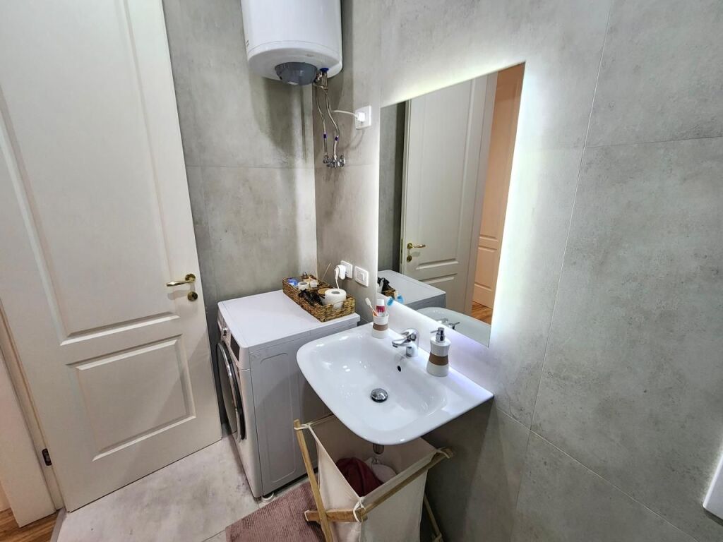 Hera e Pare Me Qera: Apartament Luksoz 2+1+2wc | 110 m² 📍Rr. e Elbasanit - PARK GATE, Ambasada Amerikane || Pallati me i Kerkuar (1,500€/muaj)
