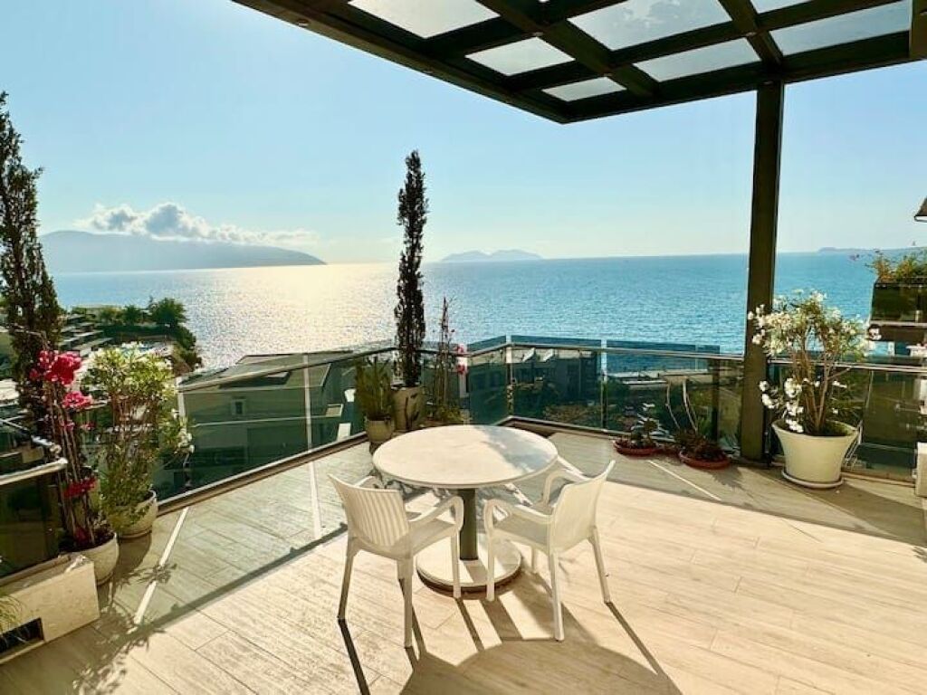 Appartamento con Vista Mare Completa e Ampia Terrazza – Marina Bay, Vlora