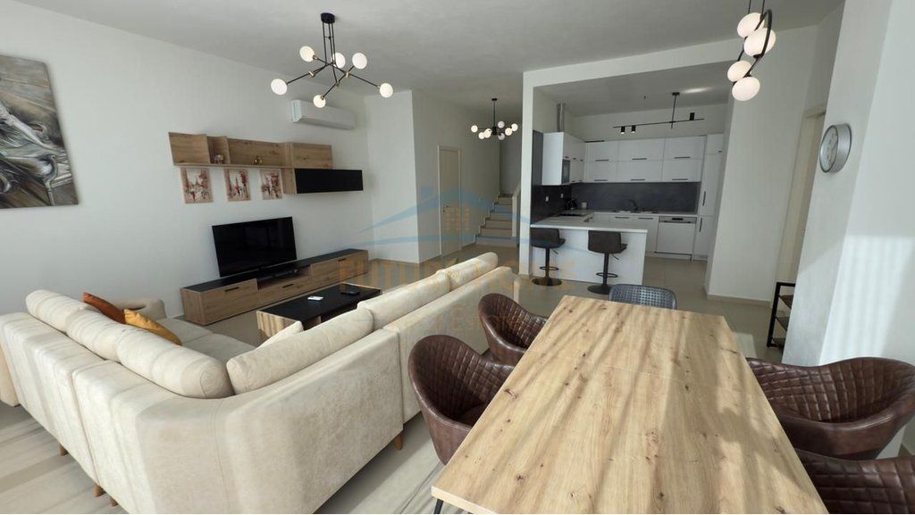 Shitet, Vile Small Twin, Green Coast 1, Palase.