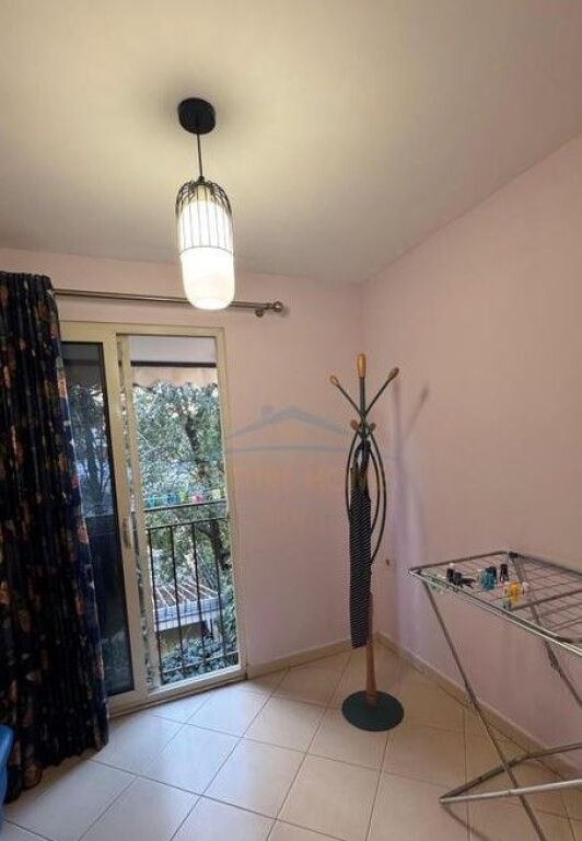 Affitto, Appartamento 2+1, Via Durazzo, Tirana