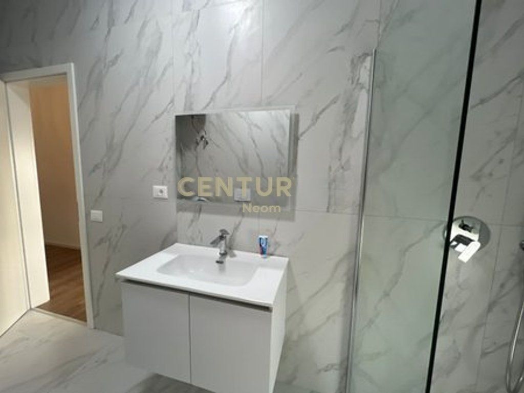 Jepet Apartament në Rezidencën Kaimi, Ali Demi 2+1!