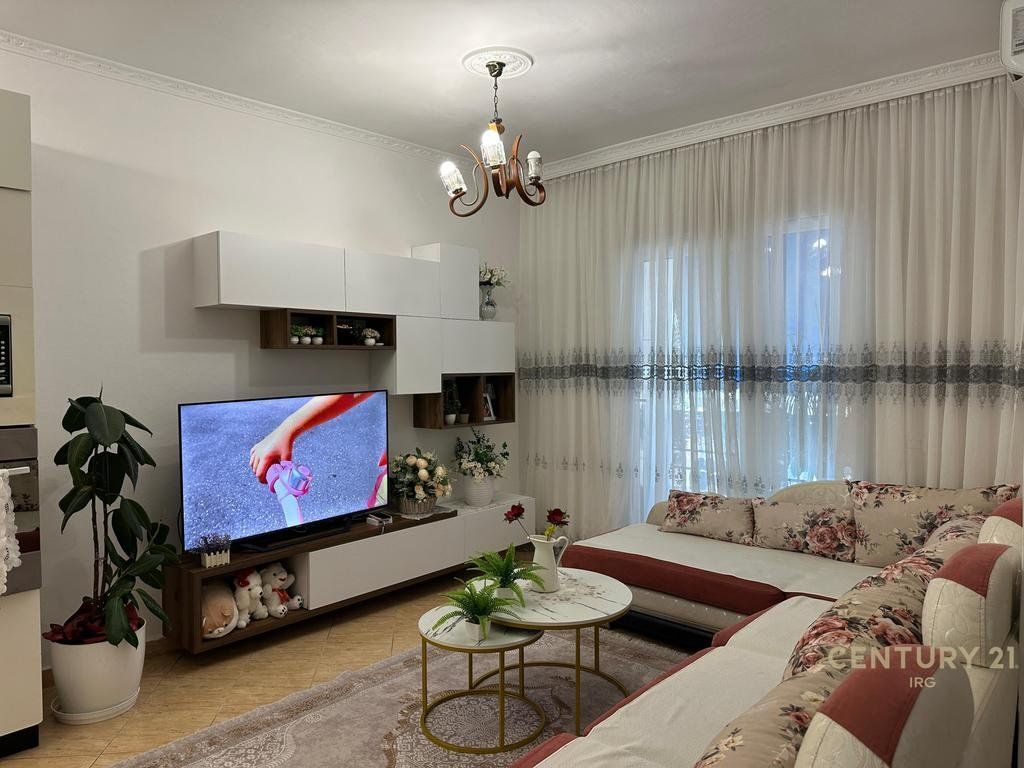 Apartment 1+1 for sale, near Bar-Oslo in Astir!