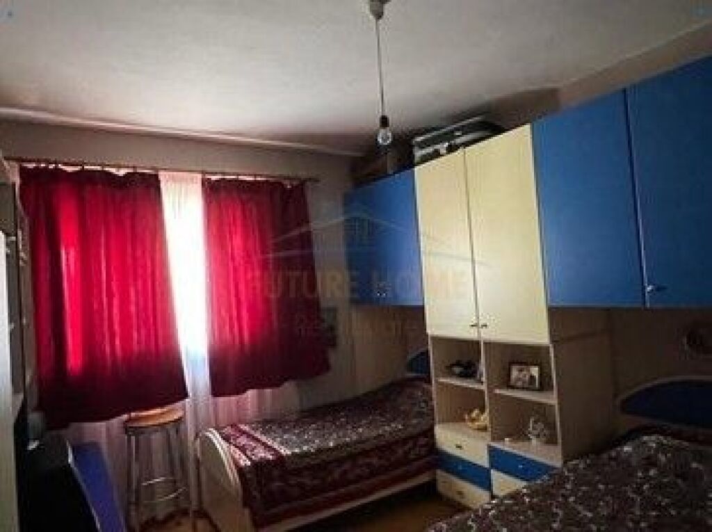 Shitet, Apartament 2+1, Zogu i Zi, Tirane