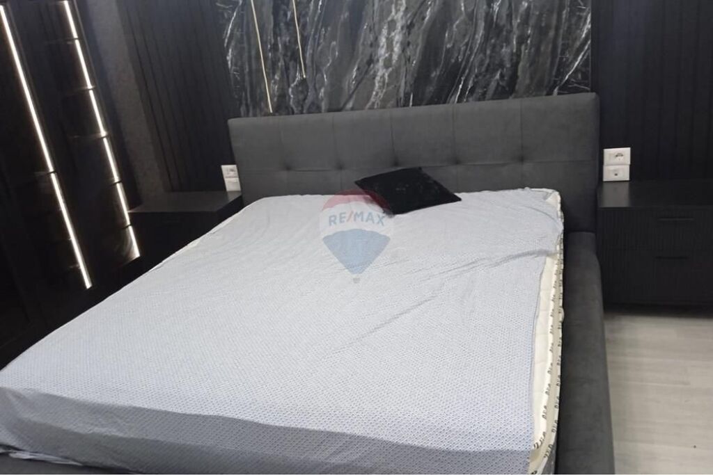 Appartamento 2+1 in affitto al Garden Building